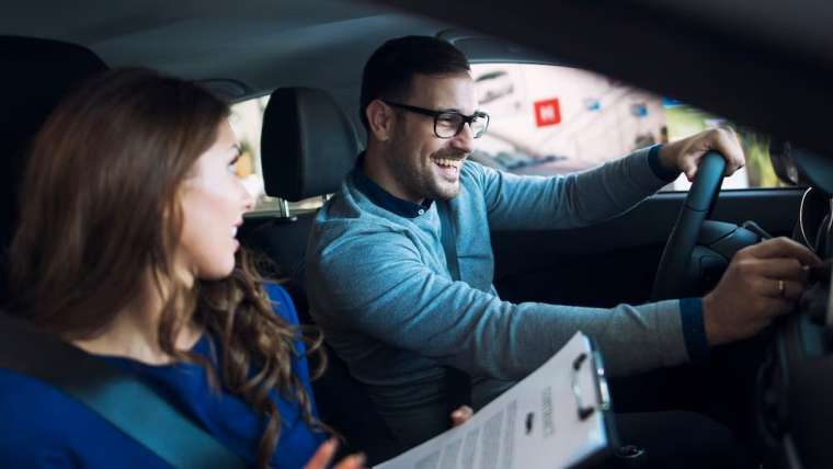 Mastering the Road: Affordable Driving Training in Orange County